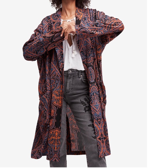 Free People Jackets & Blazers - NWT Free People Half Moon Printed Duster Jacket